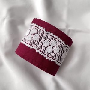Cufflet burgundy white